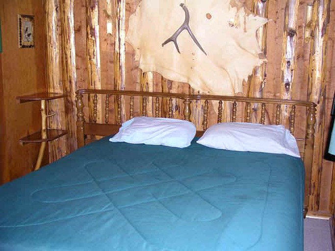 Cabins (Lake City, Colorado, United States)