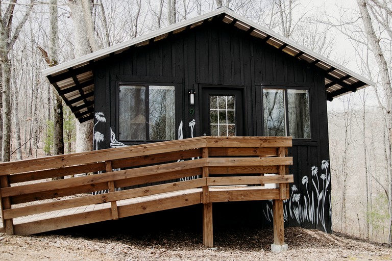 Cabins (United States of America, Tracy City, Tennessee)