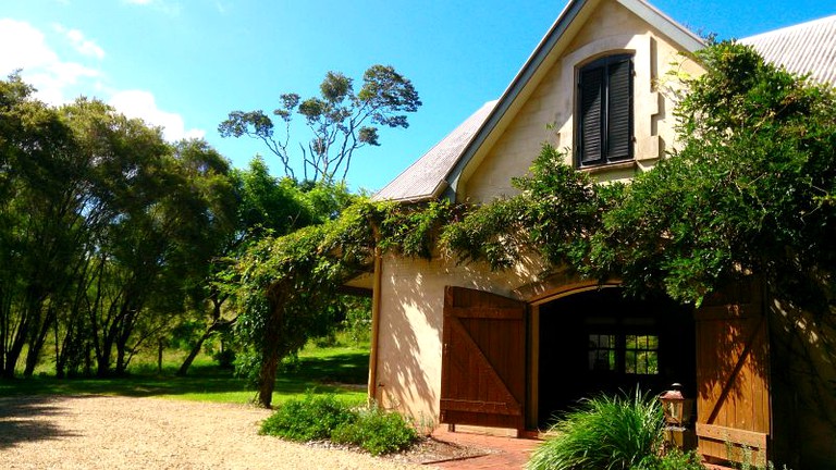 Cottages (Binna, New South Wales, Australia)