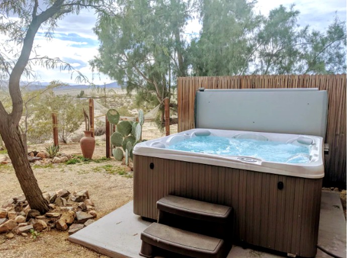 Cabins (United States of America, Joshua Tree, California)