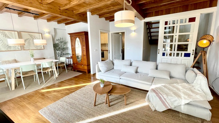 Vacation Rentals (Spain, O Barqueiro, Galicia)