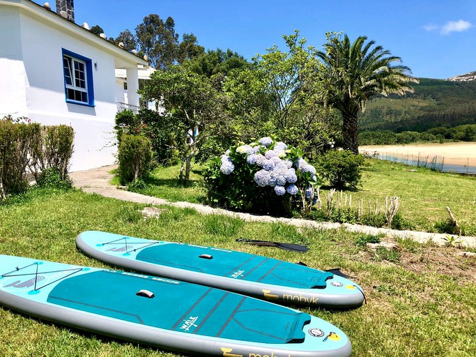Cabins (Spain, Ortigueira, Galicia)