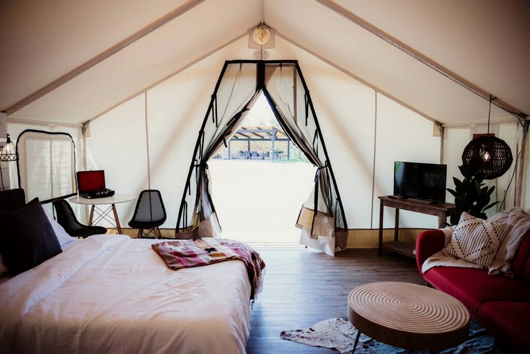 Safari Tents (United States of America, Cadiz, Kentucky)
