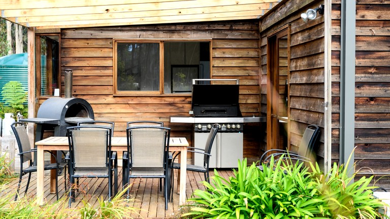 Cottages (Australia, Wheatsheaf, Victoria)