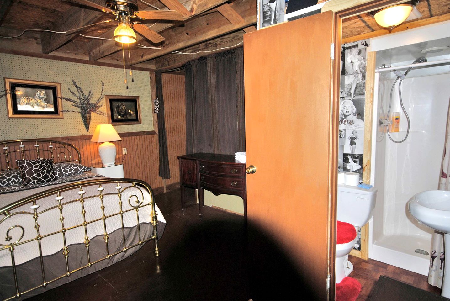 Nature Lodges (Canton, Texas, United States)