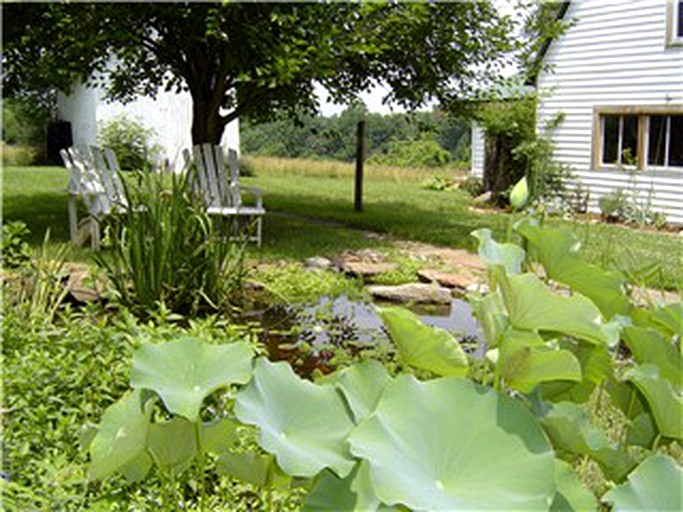 Nature Lodges (Bedford, Virginia, United States)
