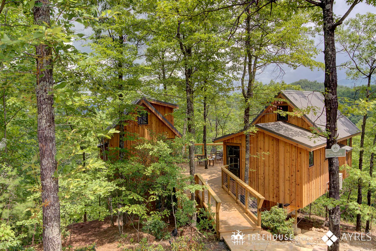 Impressive Tree House with Barbecue and Hot-tub in Gatlinburg, Tennessee