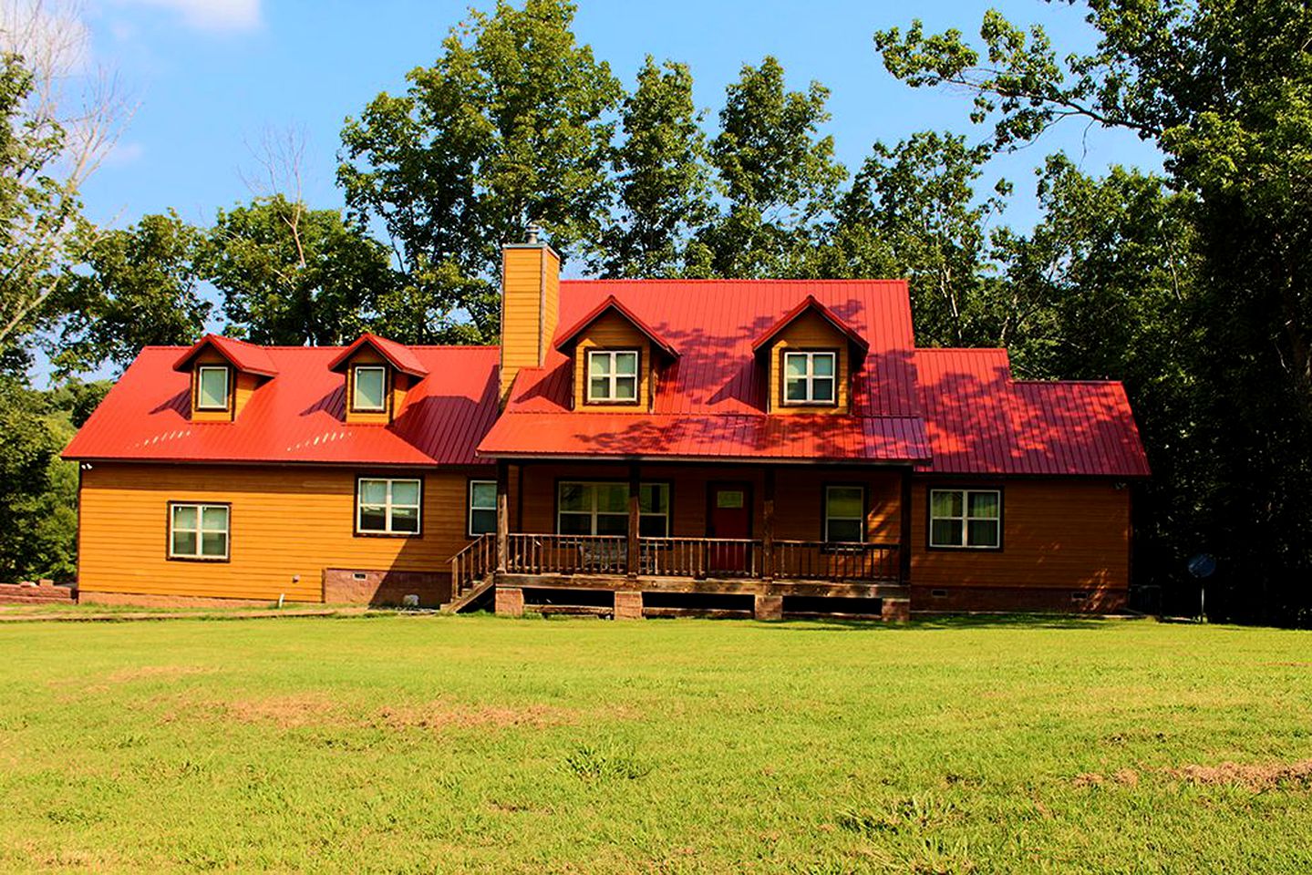 Cabins (Winslow, Arkansas, United States)