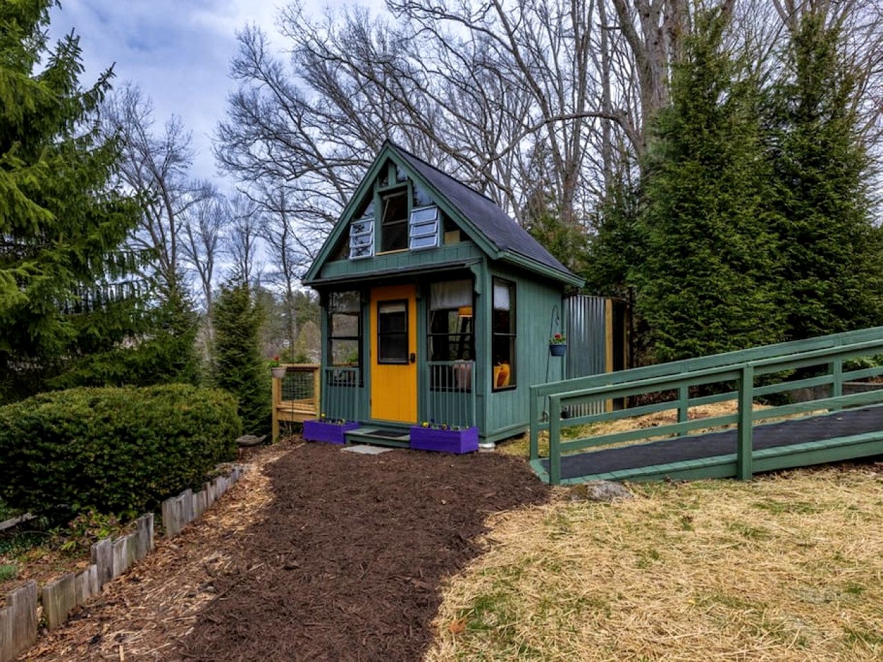 Quaint Tiny Cabin with Outdoor Shower in North Carolina