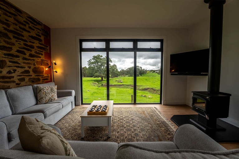 Vacation Rentals (Australia, --, South Australia)