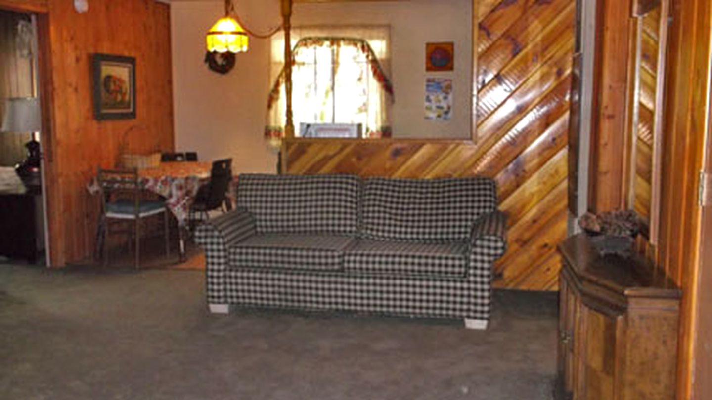 Cabins (Lakeside, Arizona, United States)