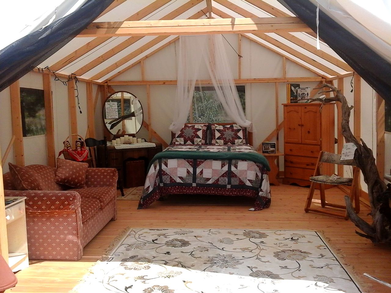 Tents (Walhachin, British Columbia, Canada)