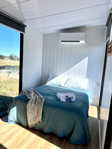 Tiny Houses (Australia, Irongate, Queensland)