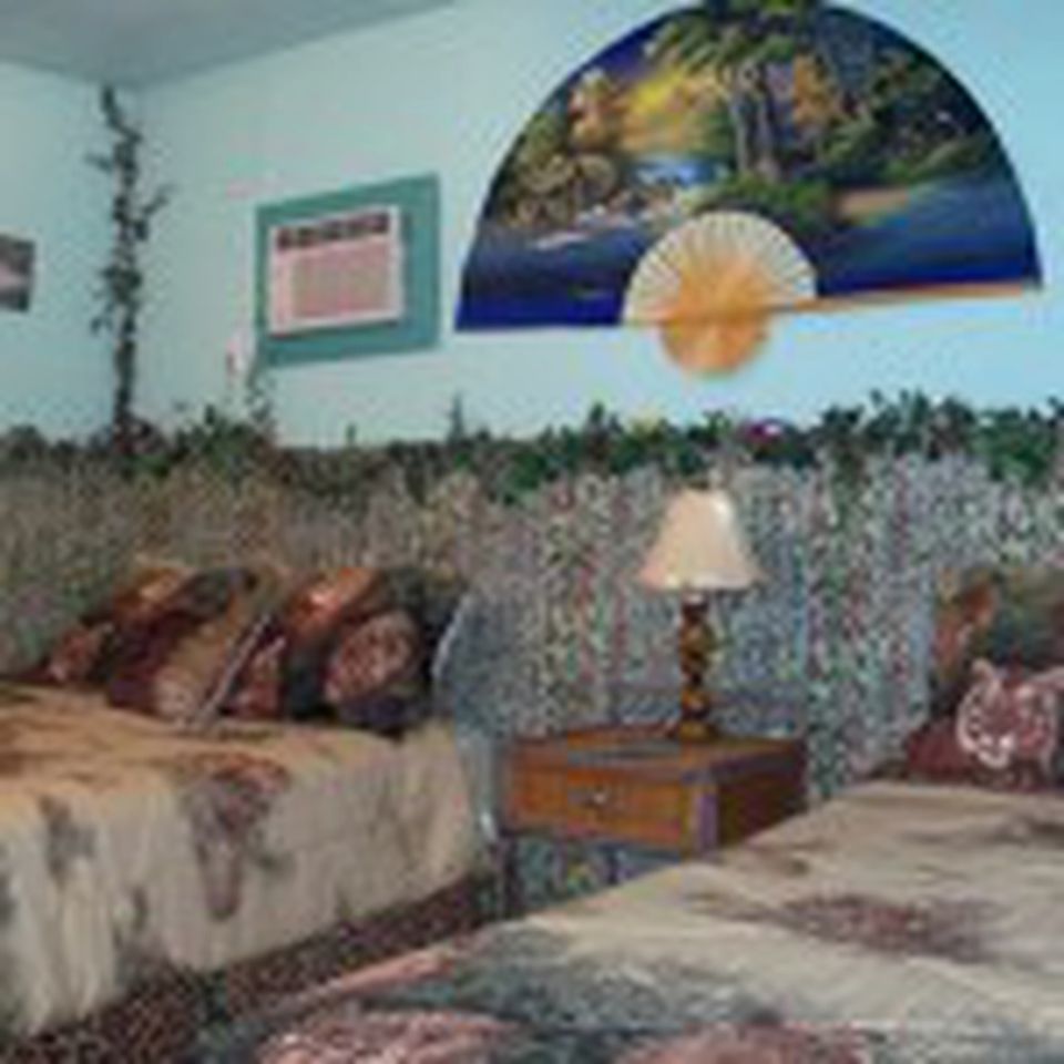 Nature Lodges (Canton, Texas, United States)