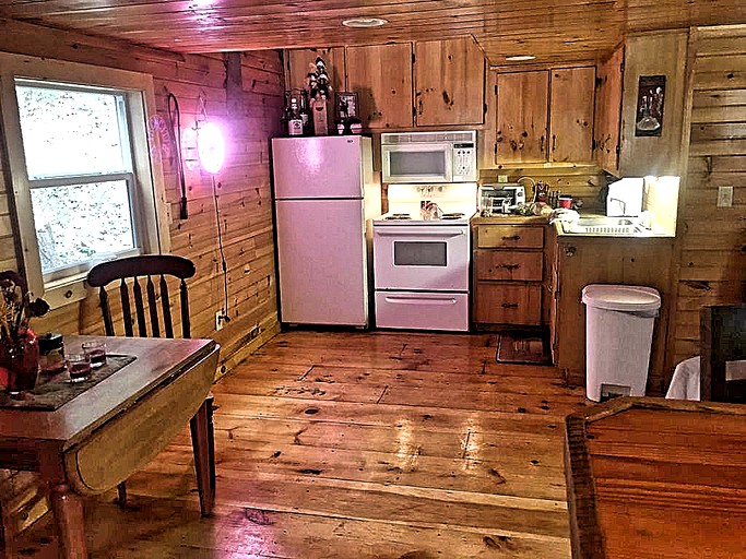 The Stargazer | Cabins (Suches, Georgia, United States of America)