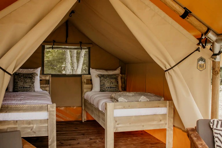Cute Safari Tent for Two in Erwin, Tennessee