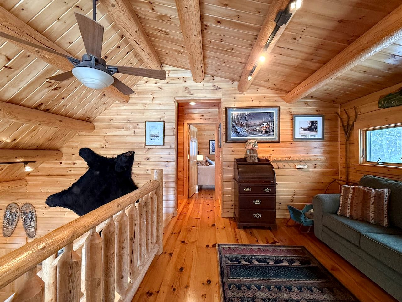 Cozy Log Cabin Retreat with Mountain Views in Bridgton, Maine