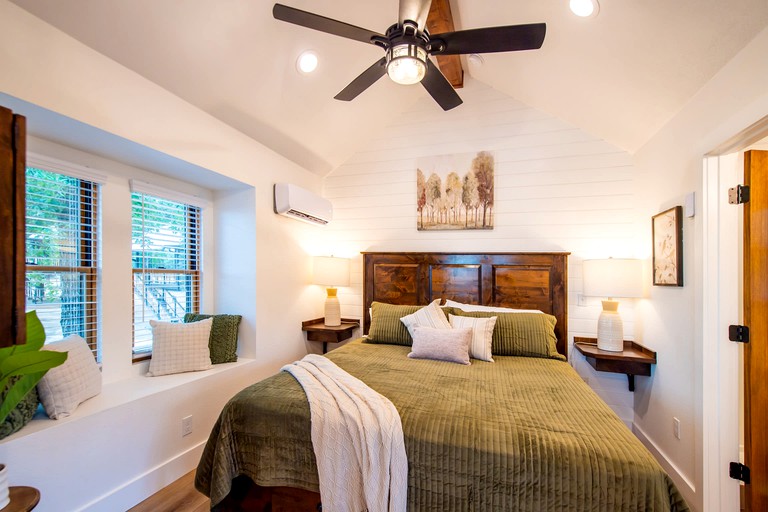 Vacation Rentals (United States of America, Elm Mott, Texas)