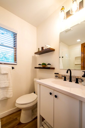 Vacation Rentals (United States of America, Elm Mott, Texas)