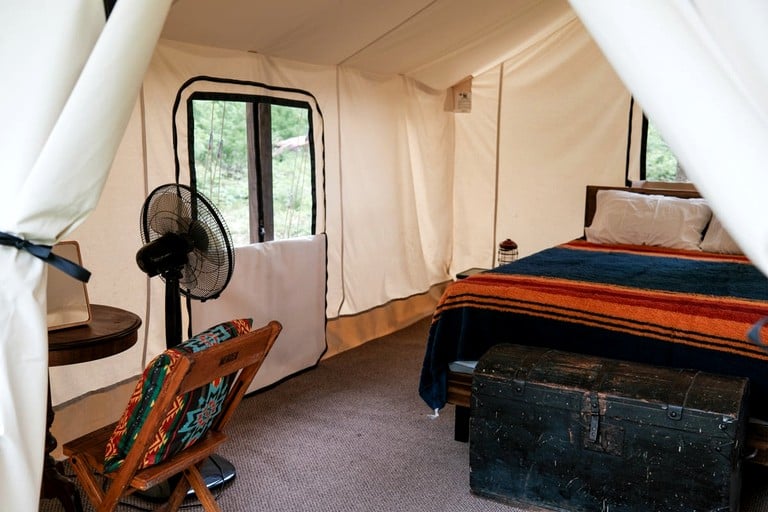 Tented Cabins (United States of America, East Troy, Wisconsin)