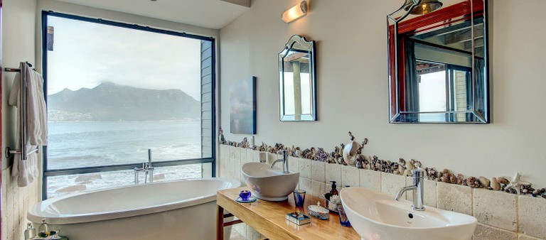 Nature Lodges (Hout Bay, Western Cape, South Africa)