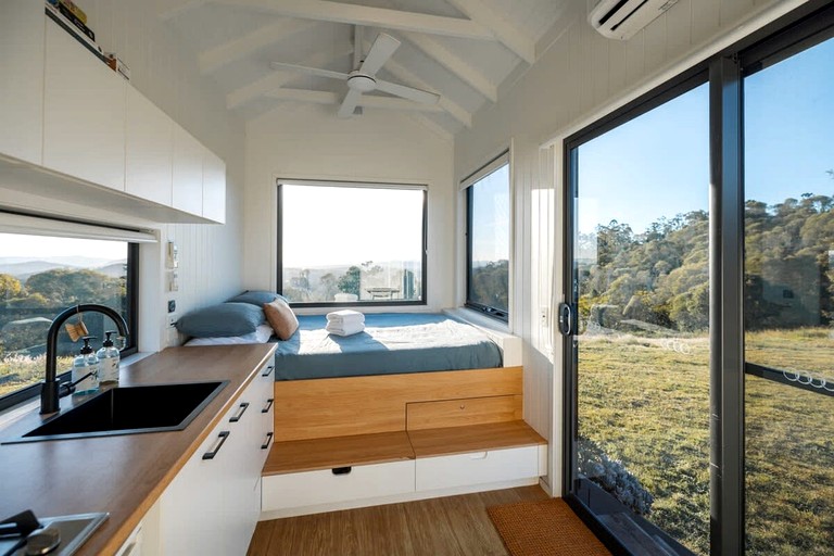 Tiny Houses (Australia, Bollier, Queensland)