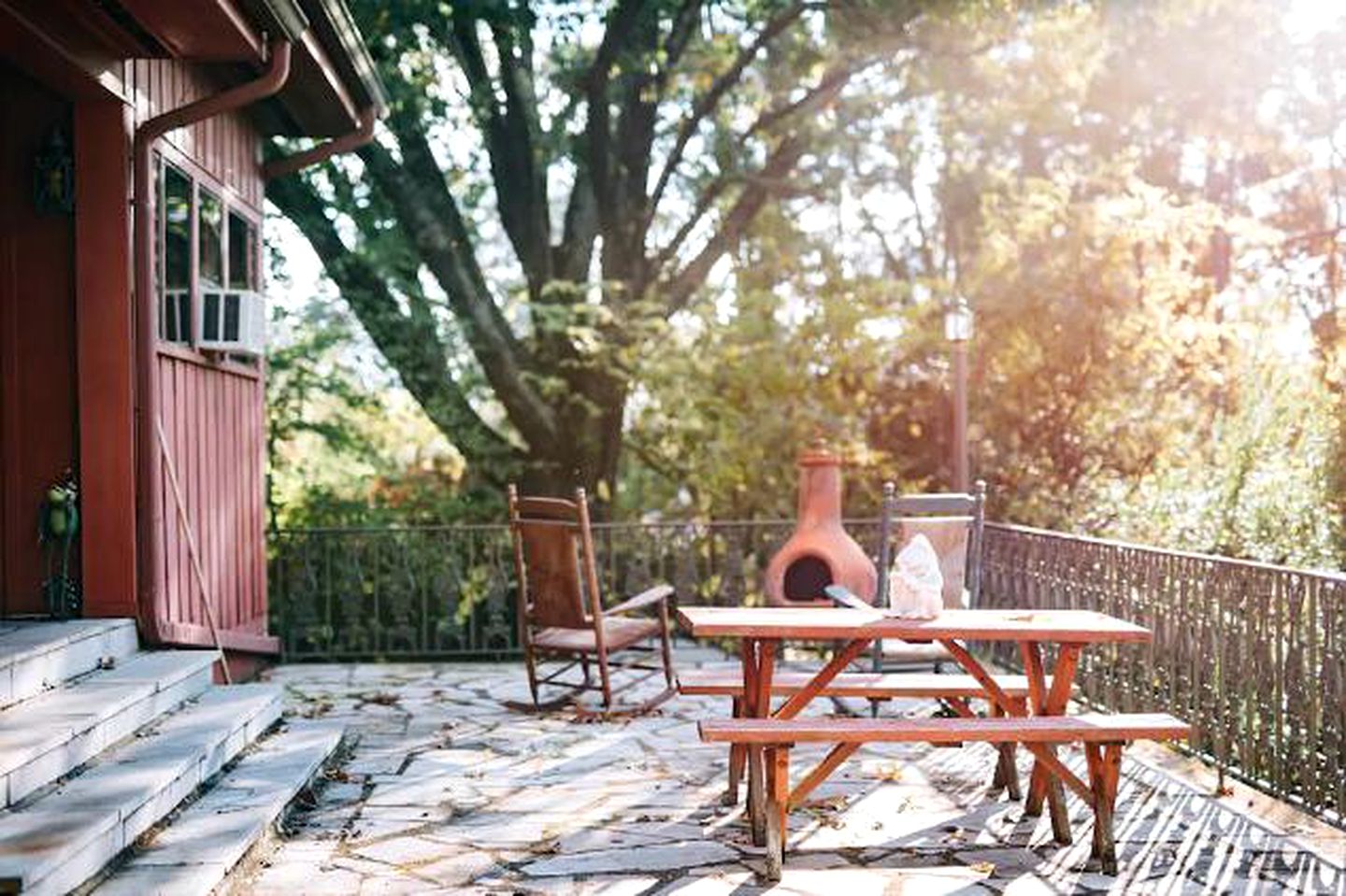 Nature Lodges (Knoxville, Tennessee, United States)