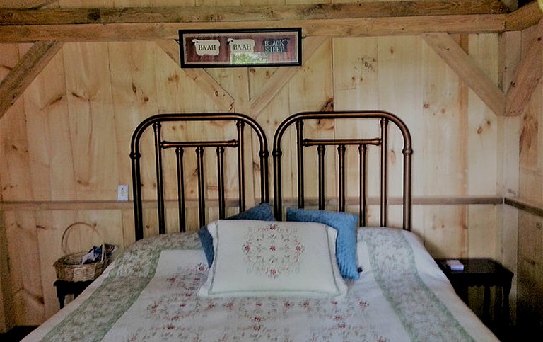 Cabins (Jeffersonville, New York, United States)