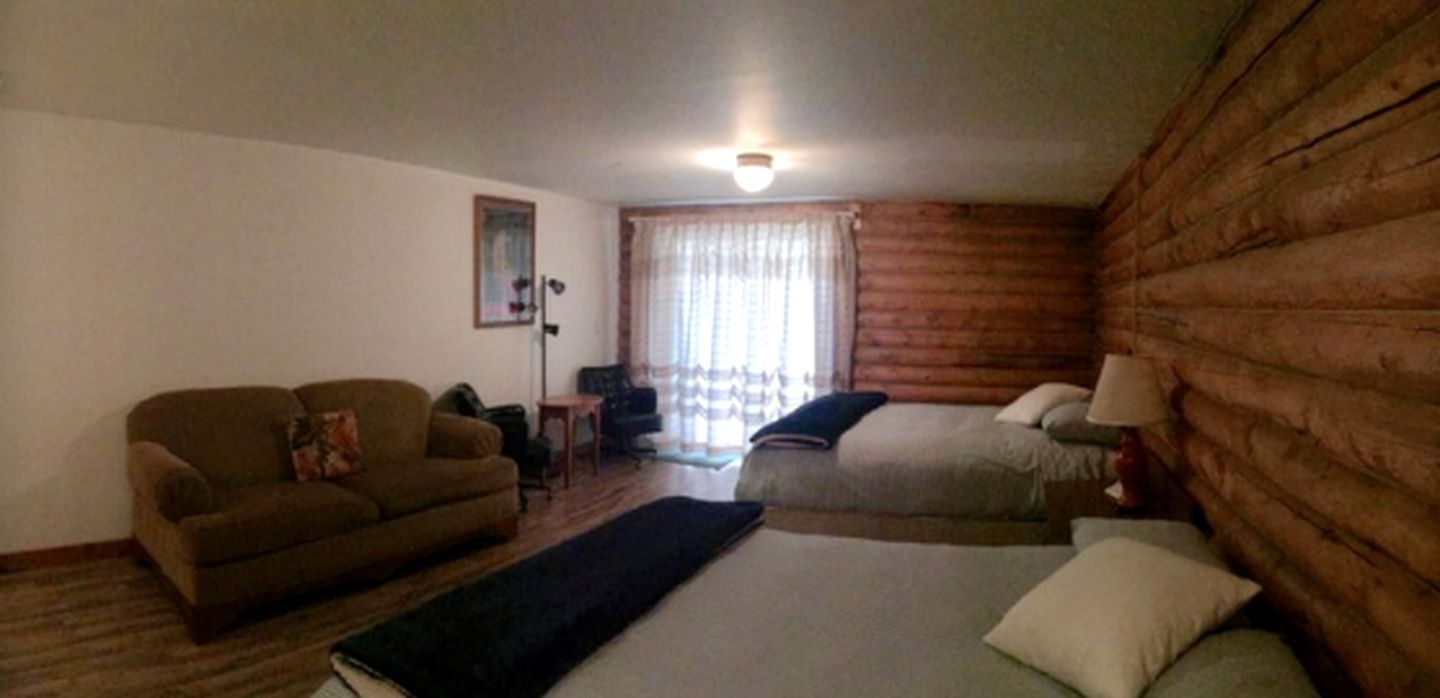 Nature Lodges (Featherville, Idaho, United States)
