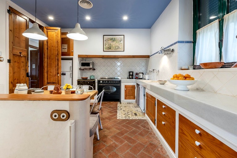 Villas (Spain, Figuerola del Camp, Catalonia)