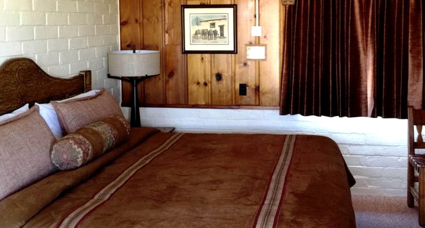 Nature Lodges (Wickenburg, Arizona, United States)