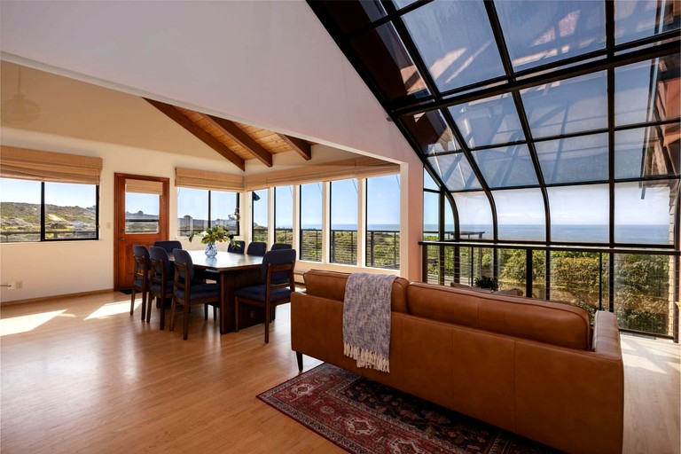 Designer Rentals (United States of America, Moss Beach, California)