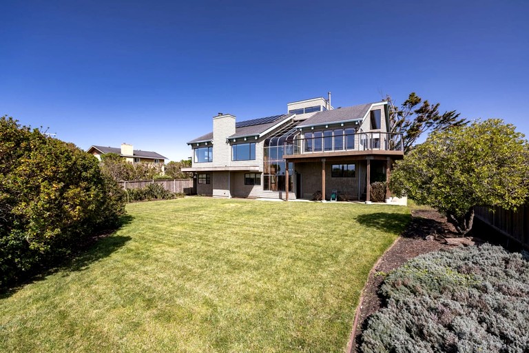 Designer Rentals (United States of America, Moss Beach, California)