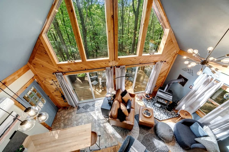 Cabins (United States of America, --, West Virginia)