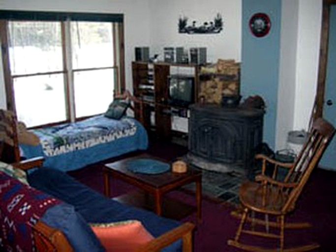 Cabins (Saranac Lake, New York, United States)