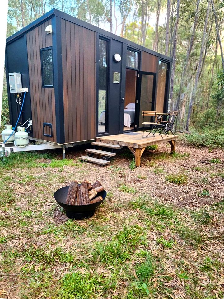 Quirky Tiny House Retreat with Friesian Horses Near Tamborine Mountain, Queensland