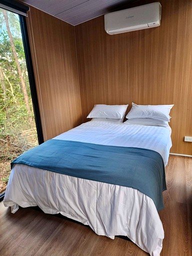 Tiny Houses (Australia, Tamborine Mountain, Queensland)