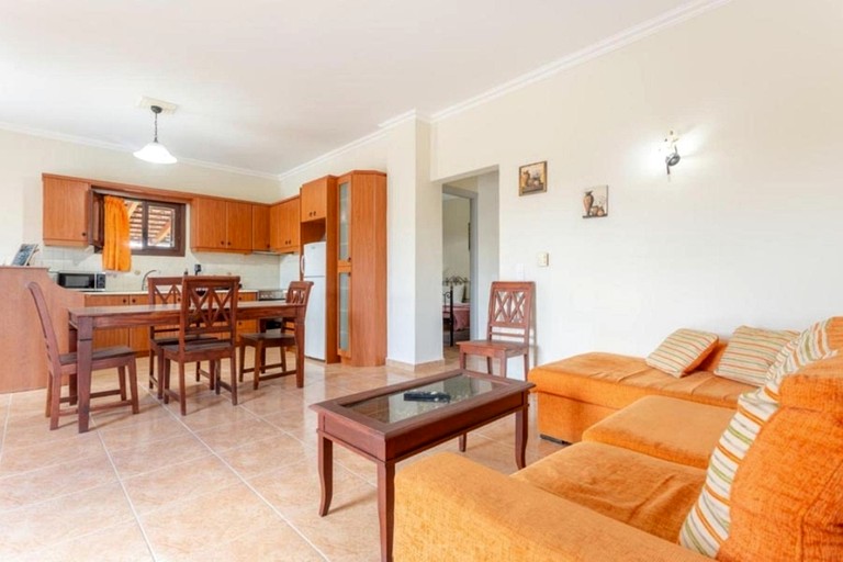 Villas (Greece, Ampelokipi, Crete)