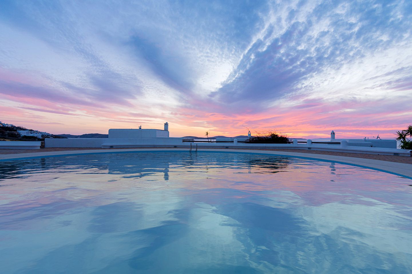 Villa rental in Mykonos for a holiday in Greece