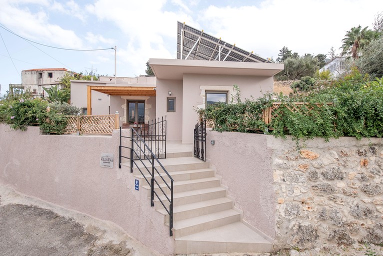 Vacation Rentals (Greece, Chania, Crete)