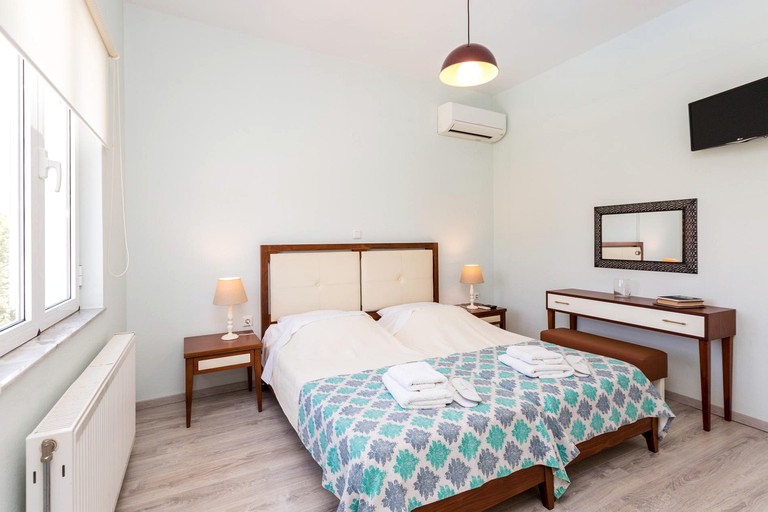 Villas (Greece, Prines, Crete)