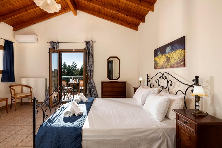 Villas (Greece, Corfu, Ionian Islands)