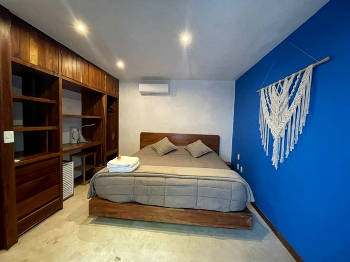 Villas (Mexico, Chemuyil, Quintana Roo)