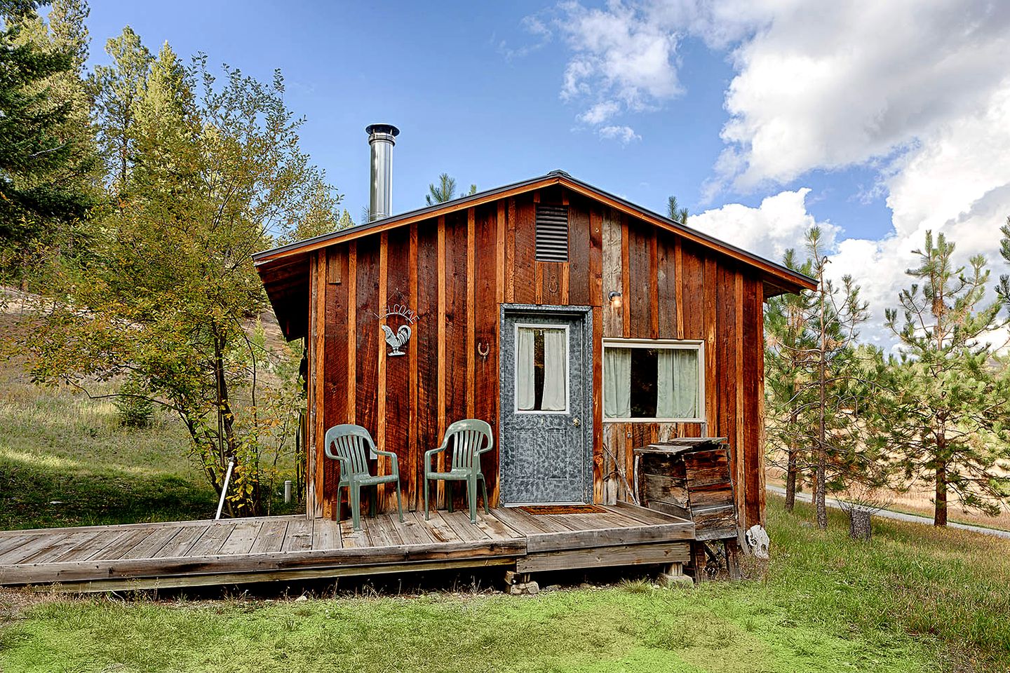 Cabins (Oroville, Washington, United States)