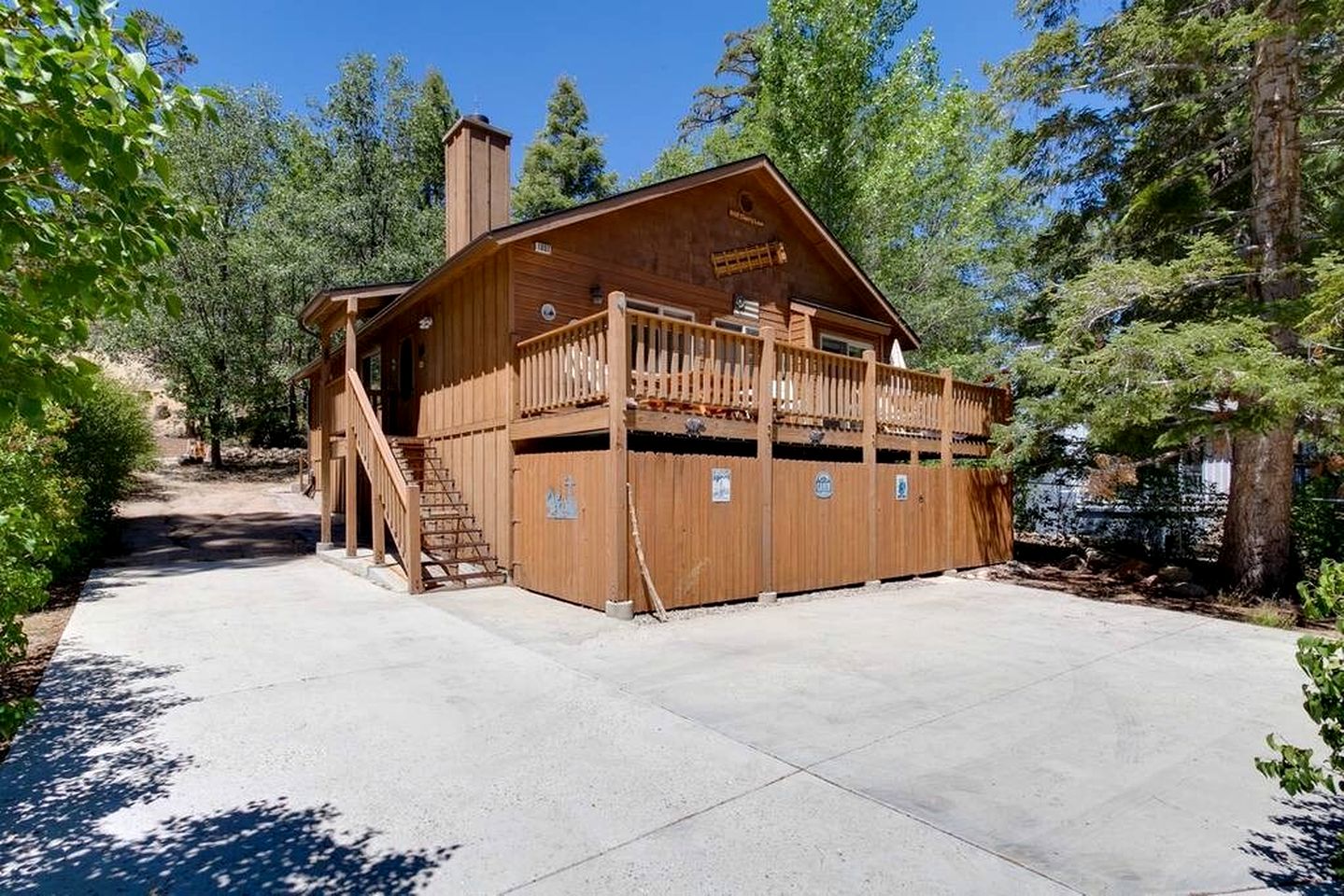 Incredible Secluded Wooden Cabin Nestled Amidst Trees in Big Bear Lake, California