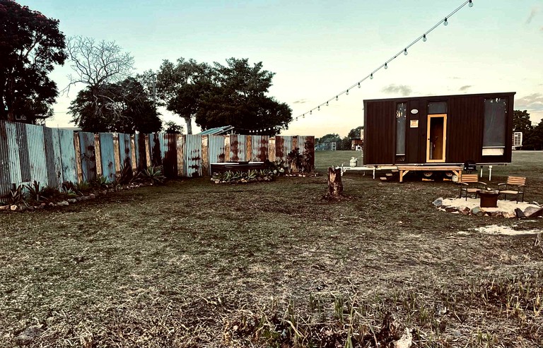 Tiny Houses (Australia, Strathdickie, Queensland)