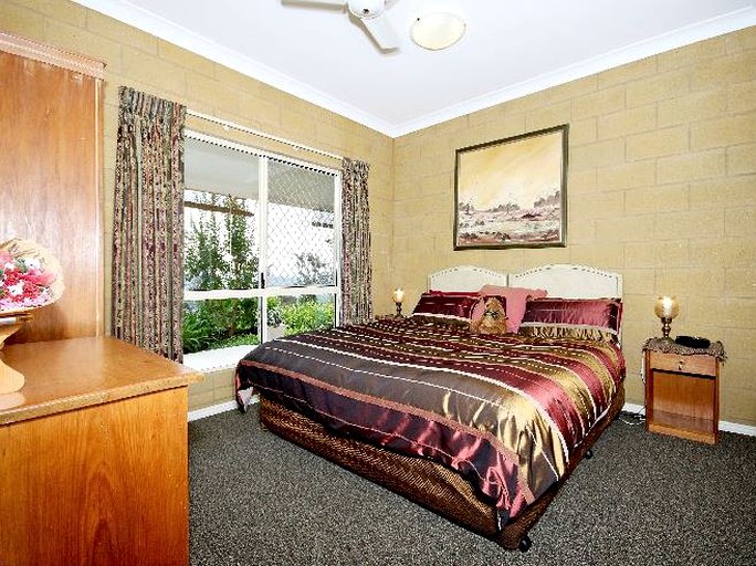 Nature Lodges (Gold Coast, Queensland, Australia)