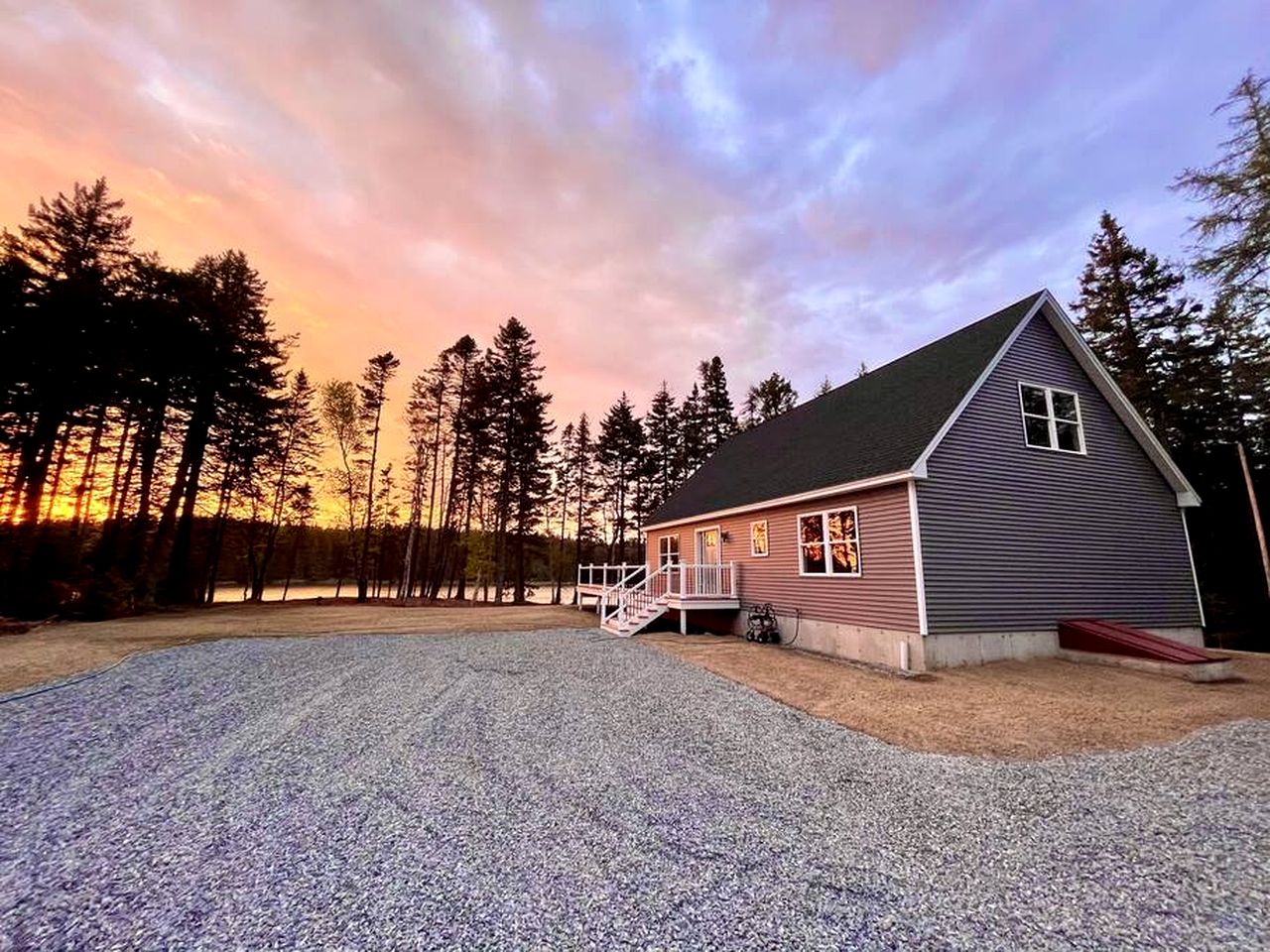 Impressive Waterfront Cabin with Barbecue and Fire Pit in Milbridge, Maine