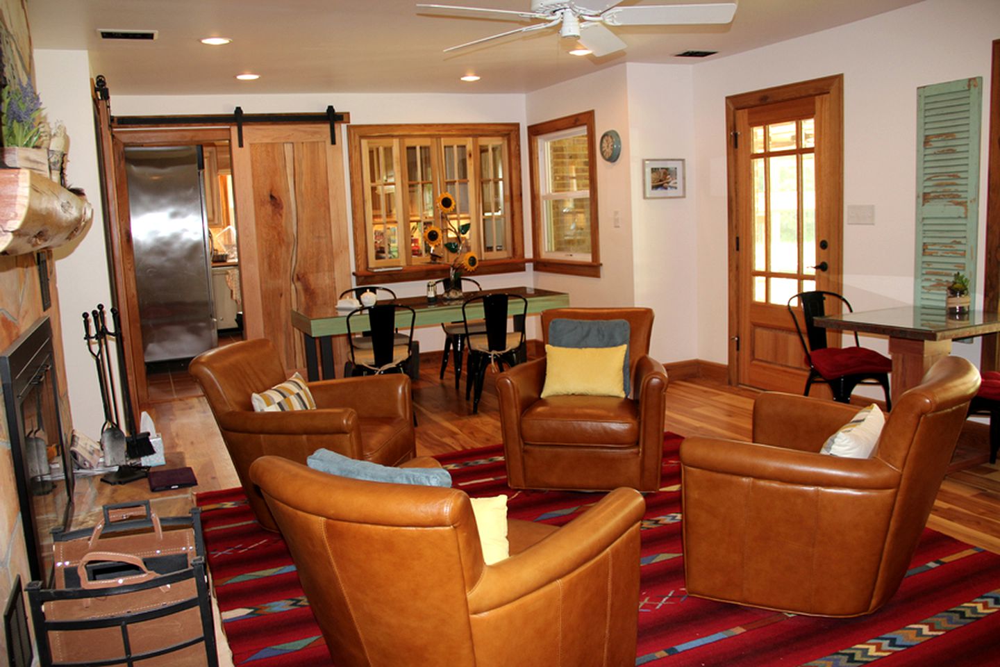 Nature Lodges (Florence, Alabama, United States)