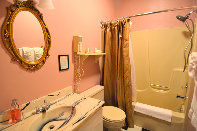 Nature Lodges (Oakland, Maryland, United States)